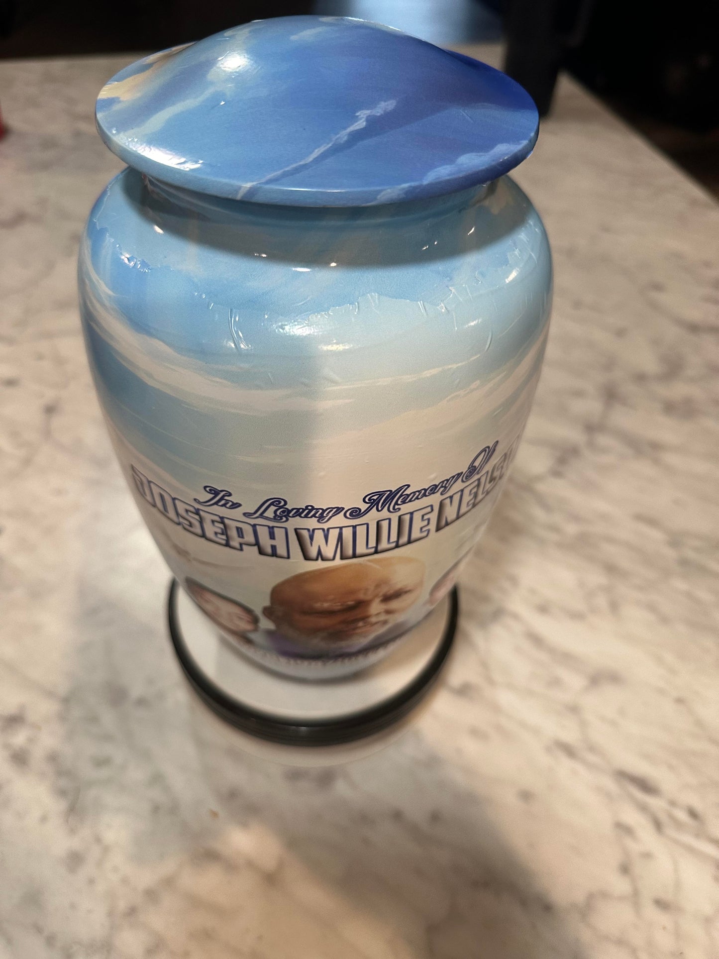 Custom Urn (Urn included)